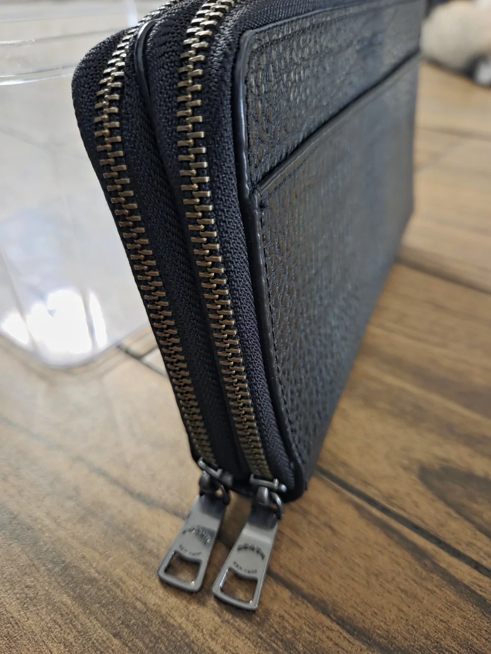 Coach Unisex Black Pebbled Leather Double Zip Wallet XL Organizer Clutch